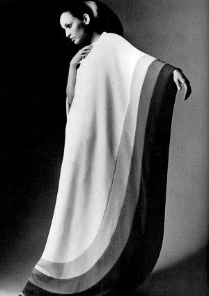 Jean Patou, 19711970 Vogue, A Mini-Saia Jeans, Italian Vogue, Vintage ...