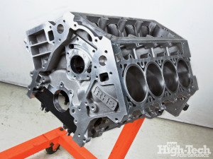 1004gmhtp_03_o+rhs_502_ls1_engine_build+engine_stand.jpg