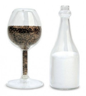 funny salt and pepper shakers cheers wine glass and wine bottle ...