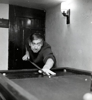 not a Method actor! I don't run around the studio scratching ...