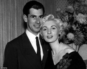 The lover and his killer: Ruth Ellis poses with the man she loved and ...