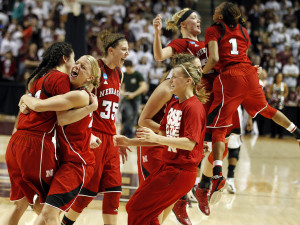 Women's Basketball Team Advances to NCAA Sweet 16