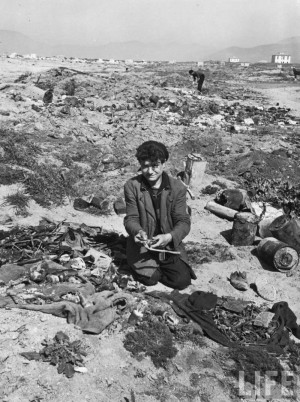 1947 - beachcombers at Salerno Beach, Operation Avalanche scrap metal.