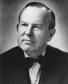 canadian authors lester b pearson facts about lester b pearson