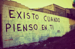 Love quotes in spanish written on the wall (2)