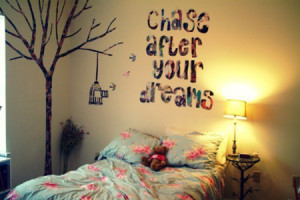 40+ Exclusive Wall Quotes For Bedroom