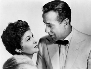 Gina-Lollobrigida-and-Humphrey-Bogart-in-Beat-the-Devil-1953.jpg