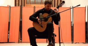 Jérôme Ducharme plays Takemitsu