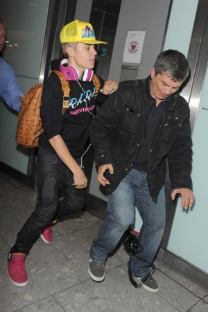 ... Justin Bieber has had quite a few physical fights with the paparazzi