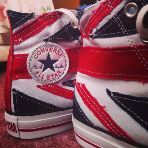 ... In LOVE with my new shoes! Thank you @schuhshoes !! #converse #shoes