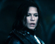 Sonja in Rise of the Lycans .