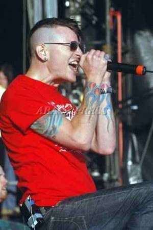 chester bennington Image