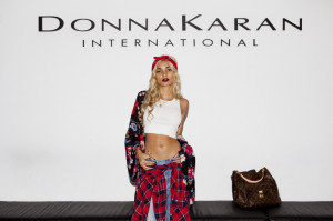 Video Español Nylon Guys Search