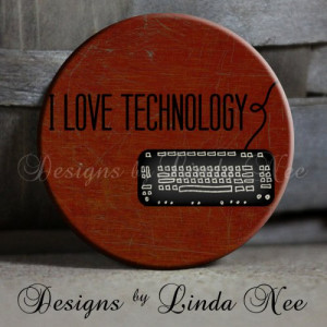 love technology with computer keyboard on Shabby Red computer geek ...