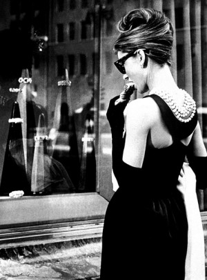 Holly Golightly - Breakfast at Tiffany's - She Got Style | DAILY DOSE ...