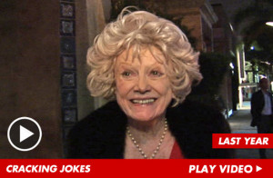 Phyllis Diller Dead -- Legendary Comic Dies at 95