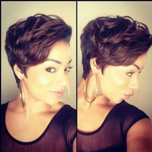 Vogue African American Women Hairstyles: Layered Short Haircut / Via
