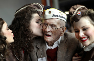 Pearl Harbor Survivor Still Has That Swagger | Funny Pictures, Quotes ...