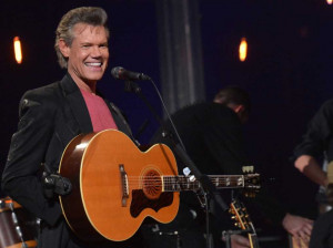 Randy Travis’ New Album Released Early On iTunes!