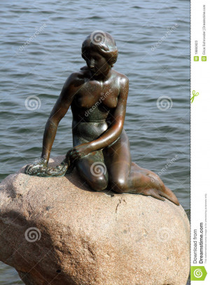 The Quot Little Mermaid Statue That Sits Copenhagen Harbor