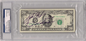 Walter Payton Auto back from PSA/DNA-payton.jpg