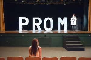 20 Creative Ways To Ask Someone Out {Prom, Dance, Date}