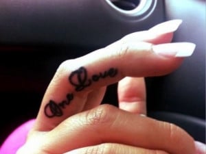 quotes finger tattoo designs Cute Finger Tattoo Designs