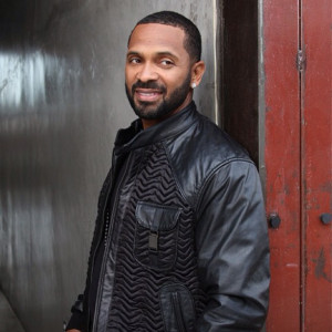 Mike Epps Got Caught Flirting on Twitter . . . By His Wife