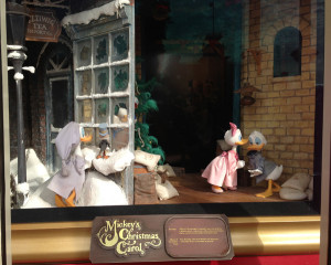 Mickey’s Christmas Carol Told on Magic Kingdom’s Main Street, U.S ...