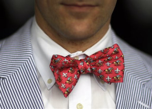 Spectator Bill Norris sports a horse-themed bow tie at Pimlico Race ...