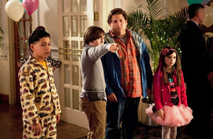 The Sitter': Adventure in baby-sitting adds raunch and violence — 2 ...