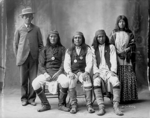 Apache woman - 1916