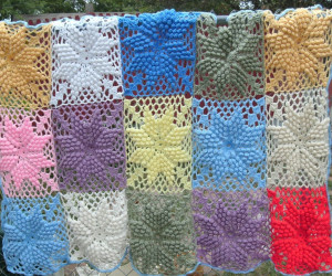 Crochet Flower Baby Blanket Pattern