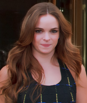who is danielle panabaker dating right now danielle panabaker s ...