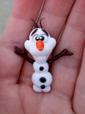 Disney Frozen Olaf by SkipperSara