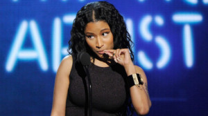 Throw Major Shade at Iggy Azalea Watch Nicki Minaj Throw Major Shade ...