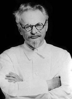 More Leon Trotsky images: