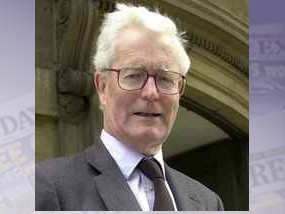 Very reminiscent of our 80s politician Douglas Hurd!