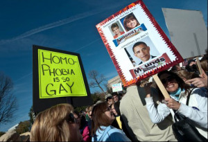 homophobia-is-so-gay.jpg