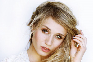 Rita Volk Wallpaper,Images,Pictures,Photos,HD Wallpapers