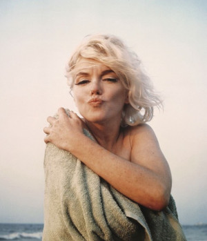 Marilyn-Monroe-marilyn-monroe-30054070-1024-1196