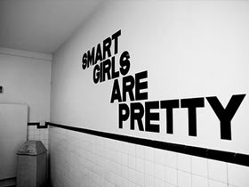 Girls Quotes Glitters (31)