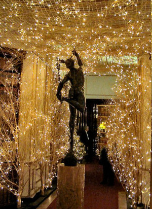 royals-and-quotes:Christmas at Chatsworth House, a stately home in ...