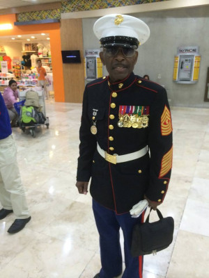 Thread: DeAngelo Williams duped into giving up his airline seat to a ...