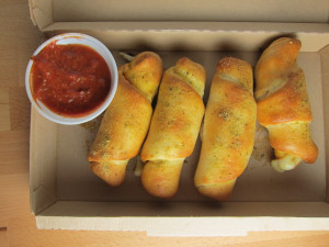 Review: Pizza Hut - Stuffed Pizza Rollers | Brand Eating