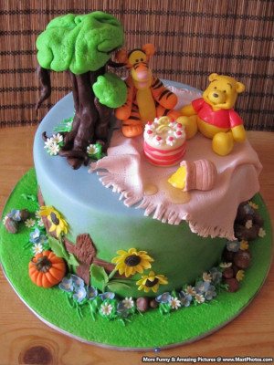 Cake For Your Kid. Winnie The Pooh & Tigger In Sitting In This Cake ...