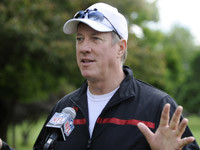 Jim Kelly Battle With...