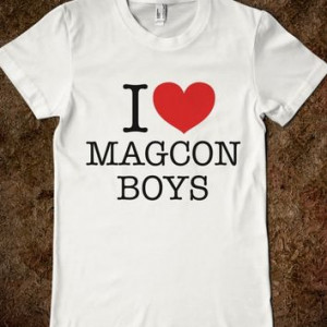 HEART LOVE MAGCON BOYS T-SHIRT (IDC100332)