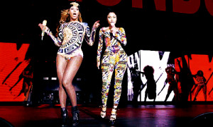 Beyoncé - Flawless ft. Nicki Minaj (Remix) [+ Review]