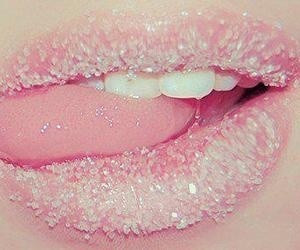 Tumblr Lip Biting While Kissing Story i was biting my lip